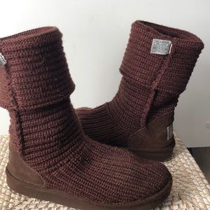 UGG KNITTED BOOT - 🧸